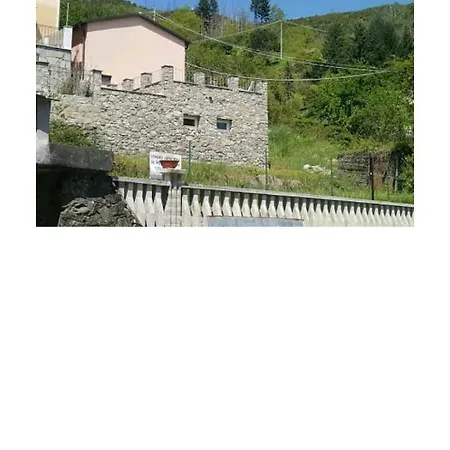 Monolocale Per Coppia * Carrodano Inferiore